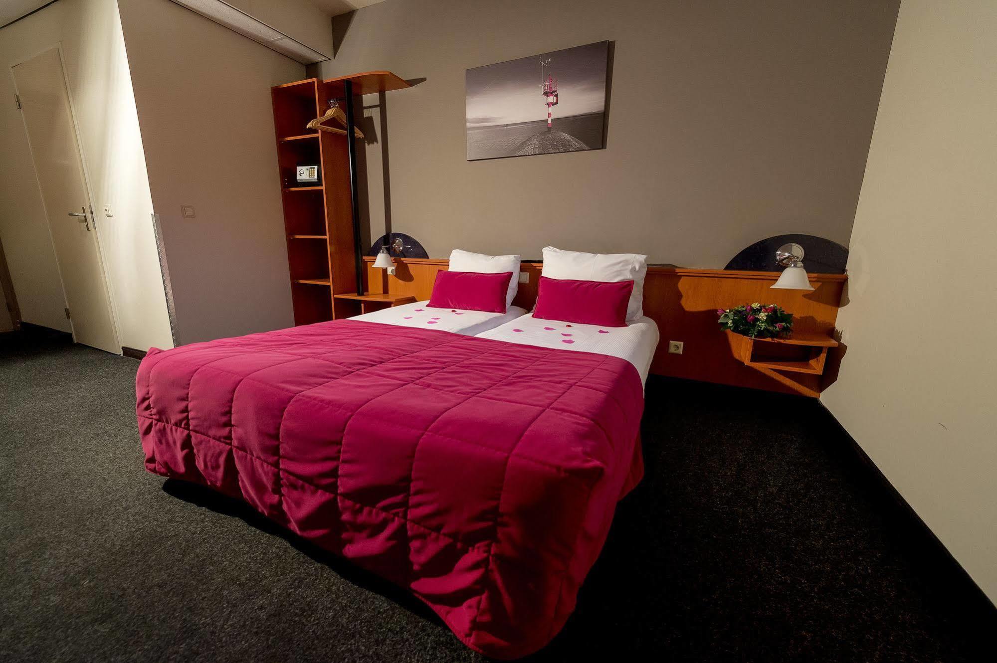Hotel Bornholm ウェスト・テルスヘリング エクステリア 写真